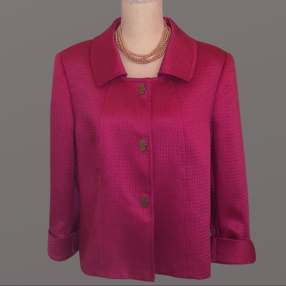 Tahari Blazer
